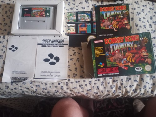Donkey kong country - country, snes